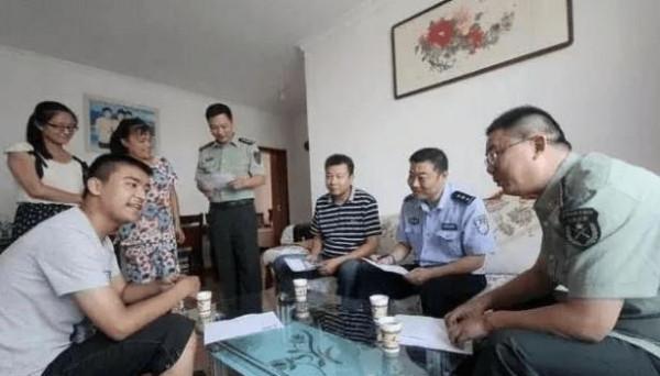 警校生毆打保潔阿姨還賴賬，“警察夢”徹底涼涼