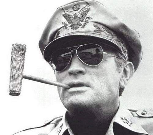 揭秘抗美援朝中彭總最大的敵人李奇微是如何抓住志願軍的死穴 揭秘抗美援朝中彭總最大的敵人李奇微是如何抓住志願軍的死穴