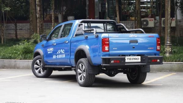 何必花五十萬買福特猛禽，10萬元能搞定的自主皮卡，一點不差