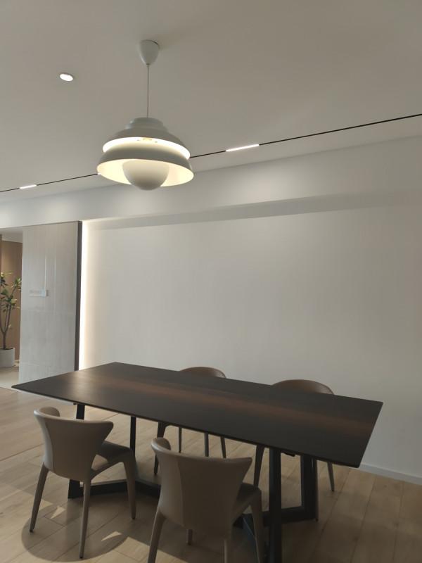 250㎡現代簡約大平層,實至名歸的質感空間 250㎡現代簡約大平層,實至名歸的質感空間