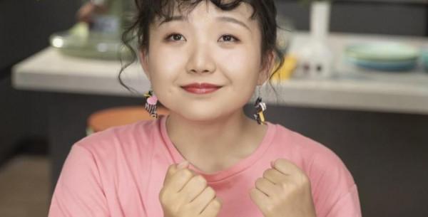 自信女王辣目洋子：矮胖壯也能美出圈，還在全球四大時裝週走秀