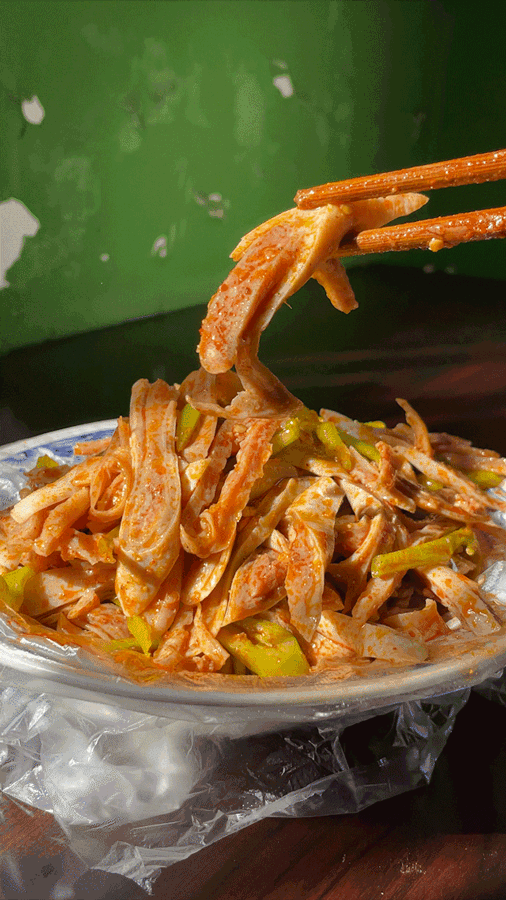 兩天一夜吃遍子長!這些令人慾罷不能的神店,帶10個胃才能走完 兩天一夜吃遍子長!這些令人慾罷不能的神店,帶10個胃才能走完