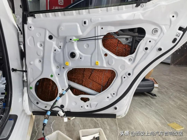 近在身邊的舒適之音,豐田凱美瑞無損升級德國原裝進口RS能量音響 近在身邊的舒適之音,豐田凱美瑞無損升級德國原裝進口RS能量音響