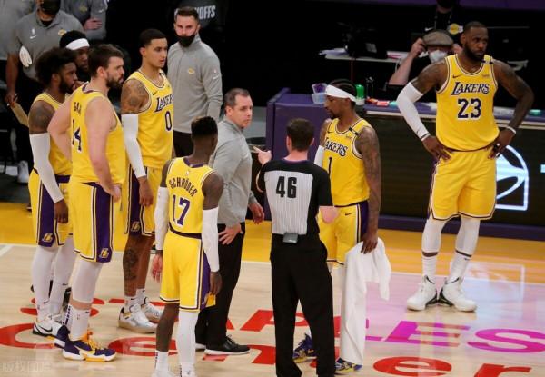 湖人補強短板，籃網籤新援！小卡現身快船新球館，勇士拒籤考辛斯