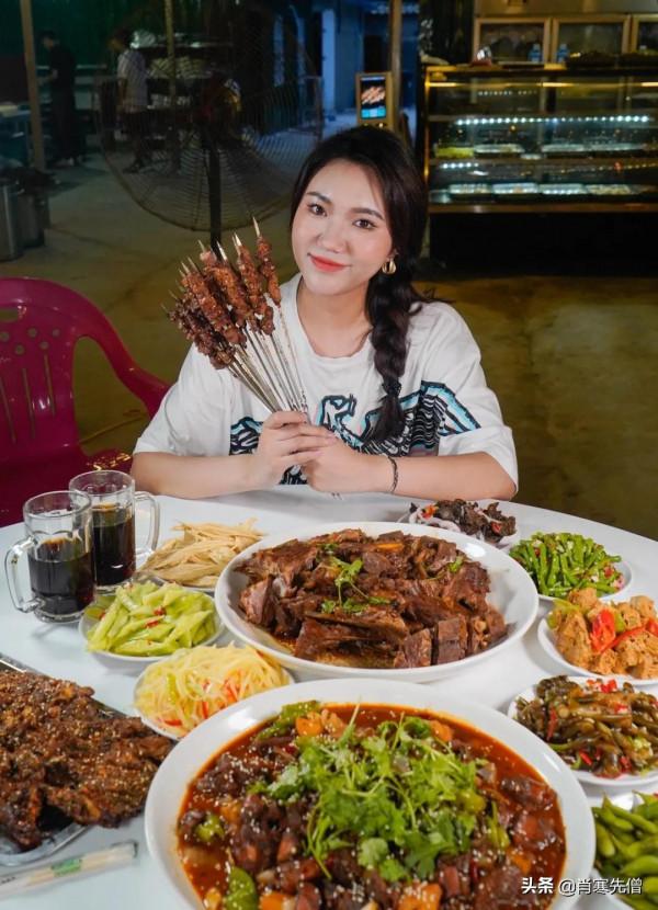 我，59歲，做30年夜市，給400人永久免單，成老婆口中的“罪人”