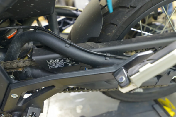 拆拆看-高金GK500 高規格但並不完美