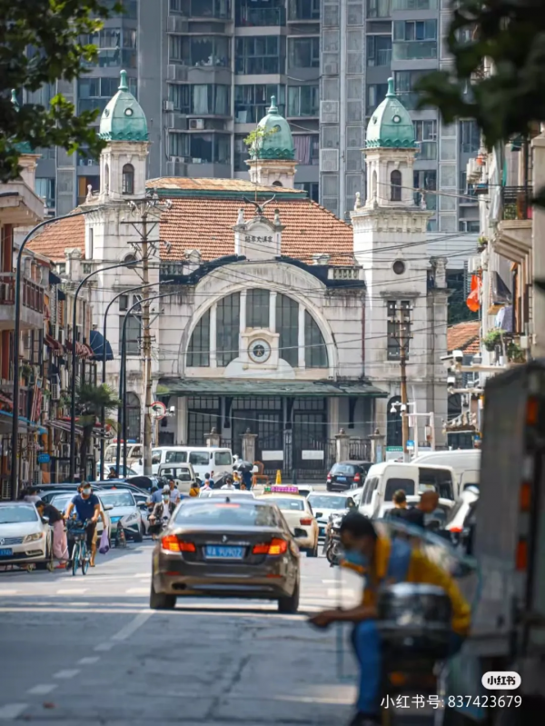 出站就是大海,下車就是滑雪場,中國十大最美火車站巡禮 出站就是大海,下車就是滑雪場,中國十大最美火車站巡禮