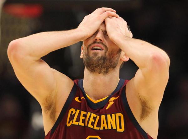 坐地鐵聽NBA4訊息！湯神首發聲，名記曝歐文態度，樂福可能入湖人