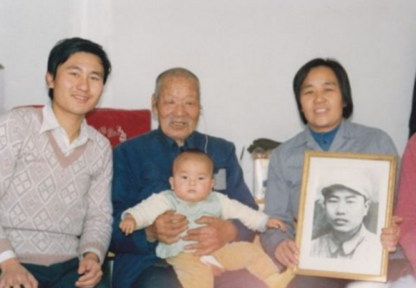 董存瑞19歲犧牲後，妻子守喪3年後改嫁，外甥犧牲在抗疫一線