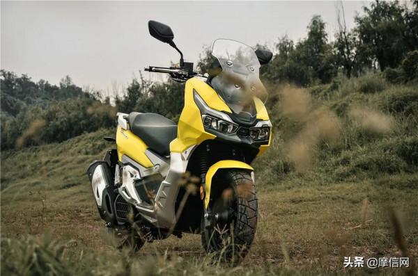 生活不止眼前的田野,還有遠方的風——大陽ADV150測評 生活不止眼前的田野,還有遠方的風——大陽ADV150測評