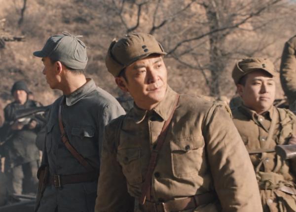 黃牛拉了一堆糞,引起連鎖反應,竟讓敵軍精銳二十五分鐘被全殲 黃牛拉了一堆糞,引起連鎖反應,竟讓敵軍精銳二十五分鐘被全殲