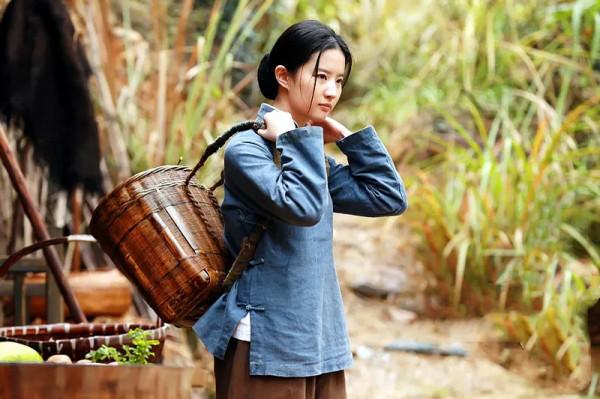 賈平凹《天狗》：借夫養夫的“三角戀”，慾望終究“敗”給了道德