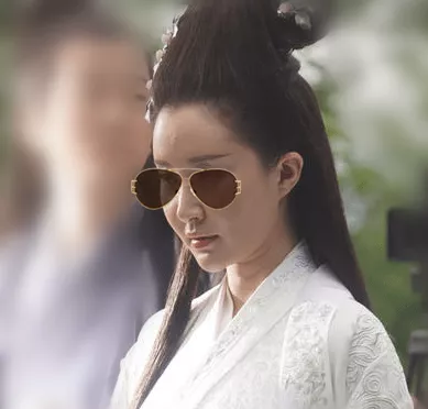 舒暢,你的臉還要嗎? 舒暢,你的臉還要嗎?