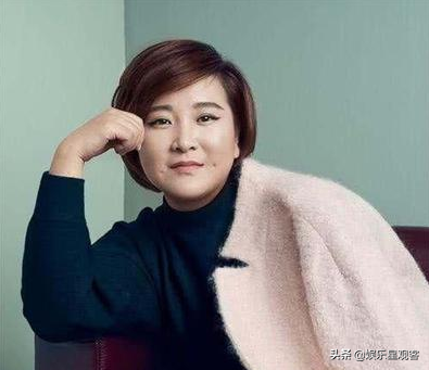 曾擠地下室交不起四百房租的賈玲，為何成為全球票房最高女導演？