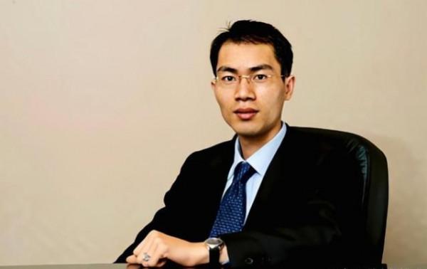 從負債再到更多負債，還原一個真實的鴻星爾克