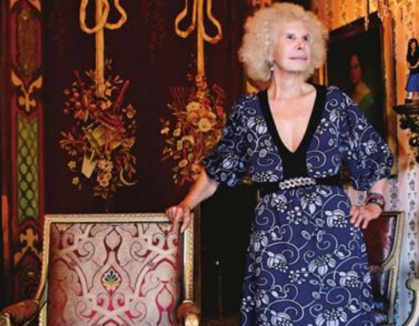 82歲西班牙女富豪為愛瘋狂,為嫁小24歲公務員男友,放棄百億財產 82歲西班牙女富豪為愛瘋狂,為嫁小24歲公務員男友,放棄百億財產