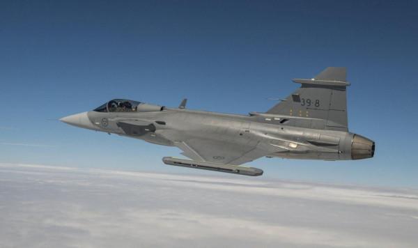 瑞典最強戰鬥機薩博-35,世界首款三角翼戰機,曾出口世界多國 瑞典最強戰鬥機薩博-35,世界首款三角翼戰機,曾出口世界多國