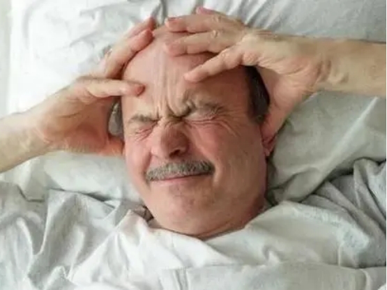 8種營養保健品，哪些才是老年人該真正補充的？看懂不花冤枉錢