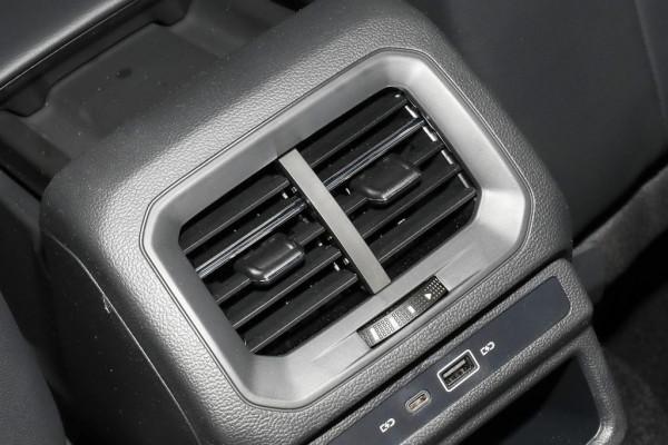 20.88萬就能入手的德系四驅SUV，7.8秒破百，油耗才7L，實拍途嶽