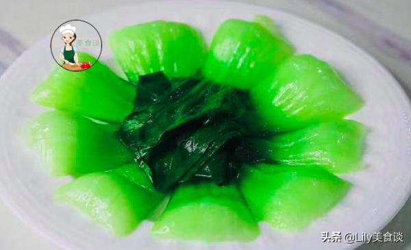 中秋家宴，這素菜記得吃，不放肉也香，5分鐘上桌，寓意花好月圓