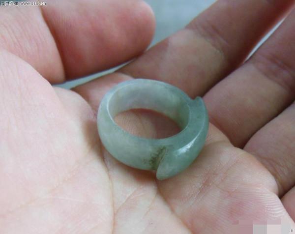 這幾種老物件很值錢,看看你收藏的有沒有 這幾種老物件很值錢,看看你收藏的有沒有