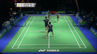 羽毛球雙打接髮套路多，掌握九大要點贏在開局不是問題