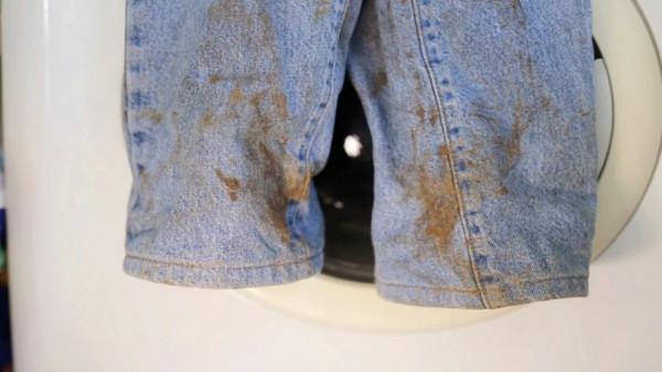 5個簡單的小技巧可以去除衣服和鞋子上的鏽跡,快來試試吧 5個簡單的小技巧可以去除衣服和鞋子上的鏽跡,快來試試吧