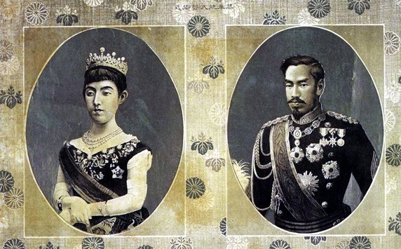 日本明治天皇“寵妾”園祥子：12年生8子，常年大肚子