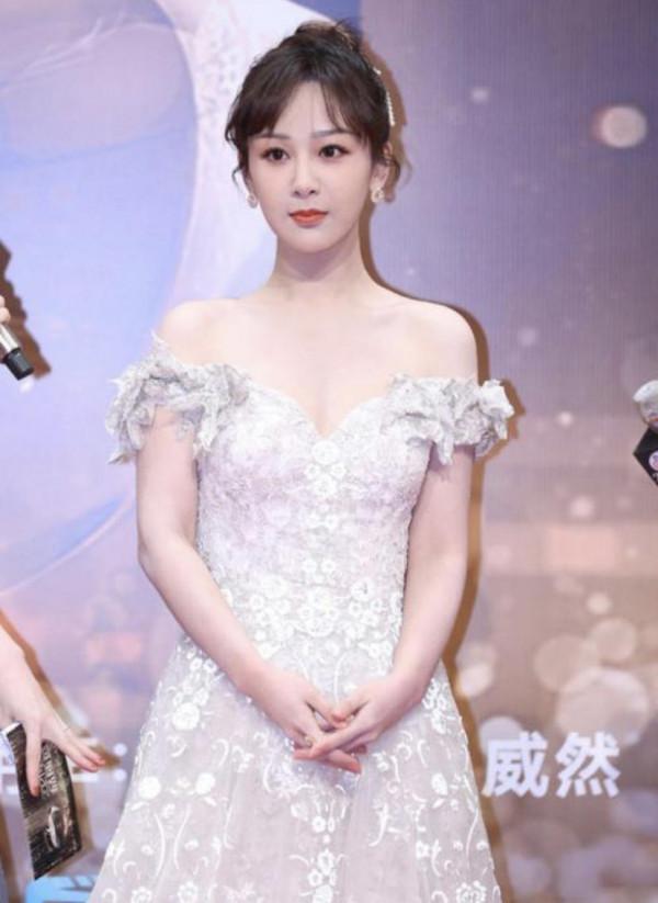 明星撞衫有多尷尬？要麼是神仙打架修羅場，要麼成買家秀和賣家秀