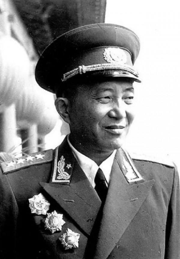 長征路上的懸案,300多名紅軍離奇犧牲在六盤山,毛主席一生遺憾 長征路上的懸案,300多名紅軍離奇犧牲在六盤山,毛主席一生遺憾