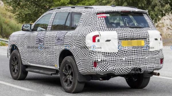 跟Range同平臺 全新福特撼路者曝光 帶大梁 或增3.0T柴油版 跟Range同平臺 全新福特撼路者曝光 帶大梁 或增3.0T柴油版