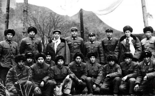 丁盛指揮所的成員,九一三事件後被下放,復出後擔任大軍區顧問 丁盛指揮所的成員,九一三事件後被下放,復出後擔任大軍區顧問