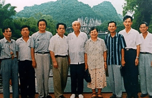 邊貴祥：犧牲600人擊斃5000人，本有望升上將，為何剛滿60歲隱退