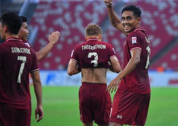 2-1，3連勝！世界第118又贏了，創造14年紀錄，國足新勁敵誕生