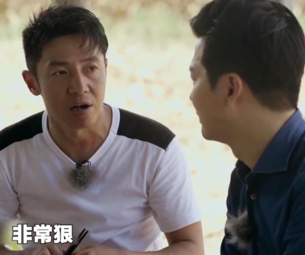 撒貝南首談飯桌禮儀，幼時因夾錯菜被家長揍，網友聽聞直呼好嚴格