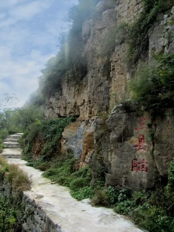 河南這個3000歲的古村，山水相依，雲嶺煙雨，被譽為水美鄉村