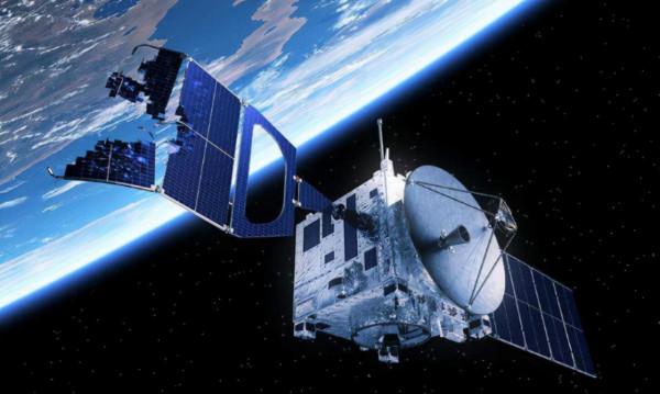厲害了我的國：中國衛星被撞成22塊後恢復工作！到底怎麼做到的？