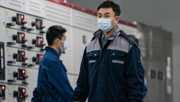 釋小龍的隕落史，從最火童星到淪為路人甲，這些年他做了什麼？