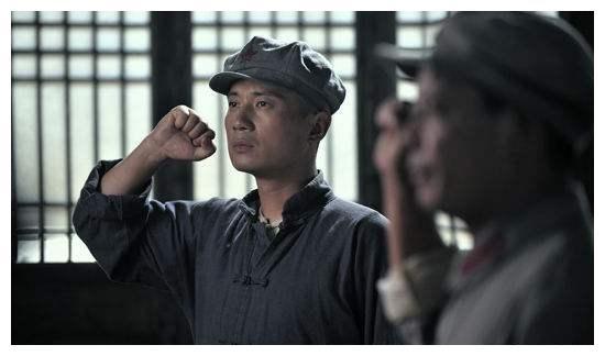 李德生病逝,李訥出席追悼會,同鄉人哽咽:新縣五萬烈士等你回家 李德生病逝,李訥出席追悼會,同鄉人哽咽:新縣五萬烈士等你回家