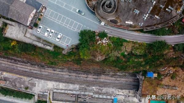 中國最美十大峽谷之一，四川雲南兩地坐火車的人都曾路過