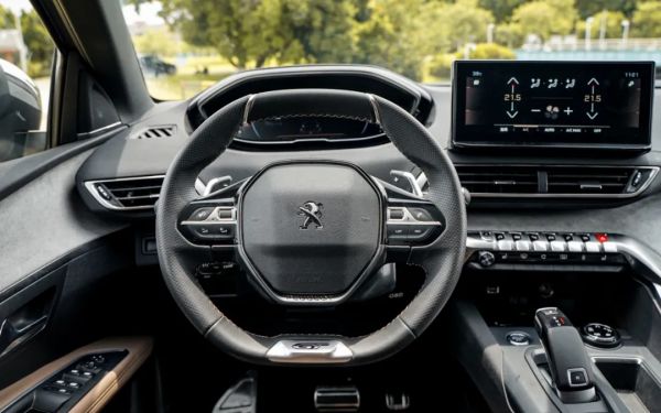 愛信8AT+“神級”底盤，超高顏值合資SUV開過一次就愛上