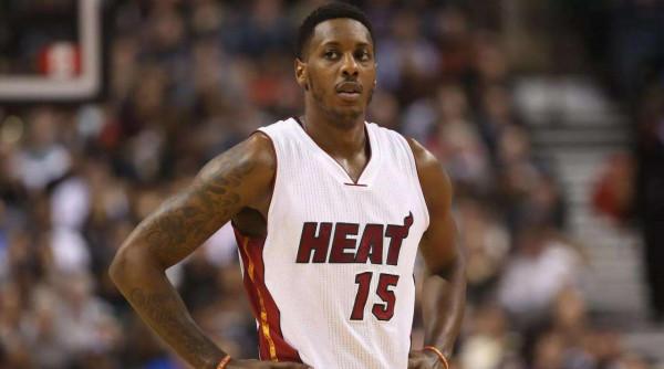 與詹姆斯波什吵架,天賦一般卻好勝心極強,兩次奪冠的刺頭查莫斯 與詹姆斯波什吵架,天賦一般卻好勝心極強,兩次奪冠的刺頭查莫斯