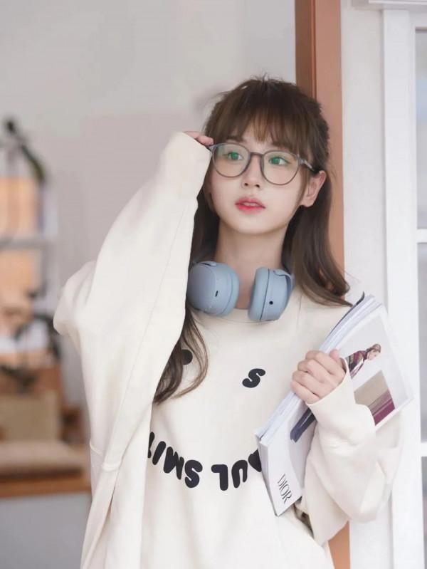 不同臉型適合什麼樣的配飾，看這篇就夠了