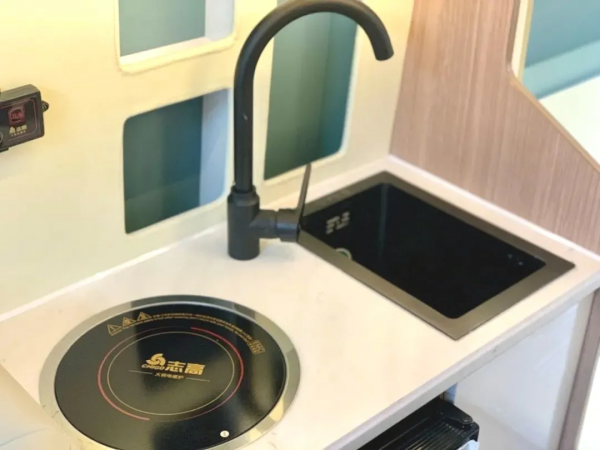 駿馳雙子座 星座系列首款B型房車 兼顧家用與商務 駿馳雙子座 星座系列首款B型房車 兼顧家用與商務