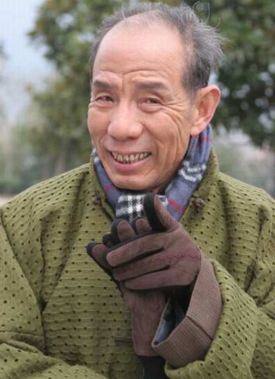 一個被導演跪求演戲的男人，一生不拍廣告，老戲骨魏宗萬值得敬佩