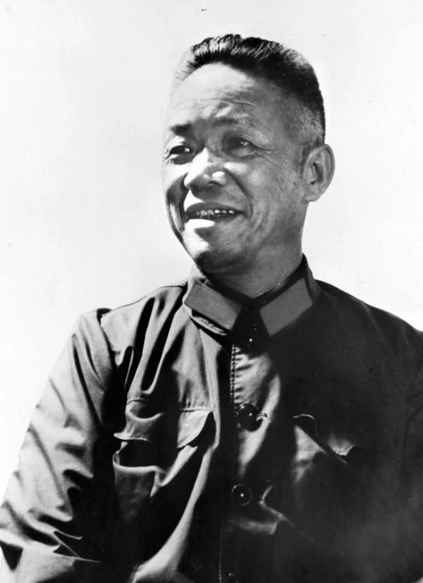 報務員違反通訊紀律暴露目標急得大哭,彭德懷卻很高興:給他嘉獎 報務員違反通訊紀律暴露目標急得大哭,彭德懷卻很高興:給他嘉獎