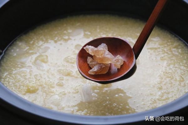 入秋後,梨子和小米是絕配,堅持每週煮2次,整個秋天都舒坦 入秋後,梨子和小米是絕配,堅持每週煮2次,整個秋天都舒坦