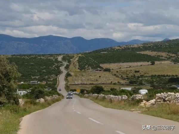 農村老人說荒山野嶺廢棄的房子，不要隨便進去，這是為什麼呢？