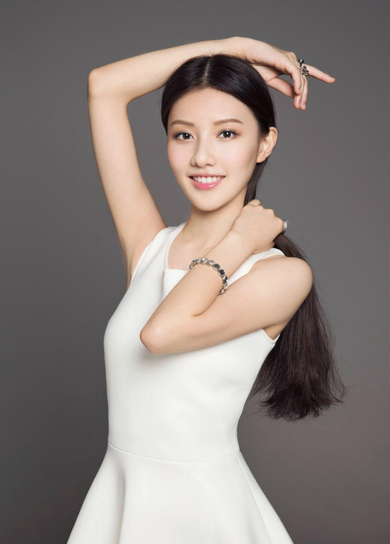 遼寧瀋陽女演員王鶴潤,清純可愛,秀外慧中 遼寧瀋陽女演員王鶴潤,清純可愛,秀外慧中