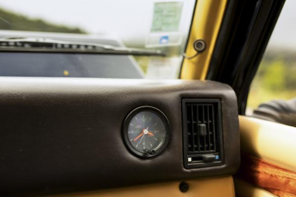 比Urus大30歲 蘭博基尼LM002無盡奢華 敗給了七年之癢